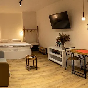 Blloku Tirana