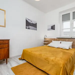  Apartment Krakowskie Przedmiescie 69 By Homeprime Poland